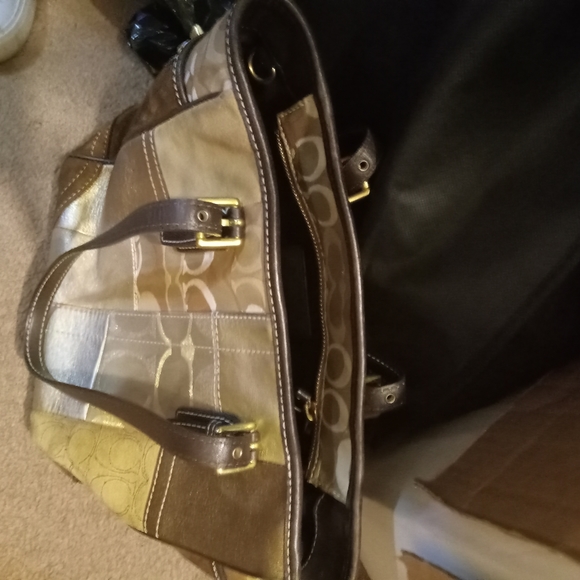 Coach handbag - Picture 3 of 3